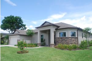 444 Antrim Gardens Court, West Melbourne