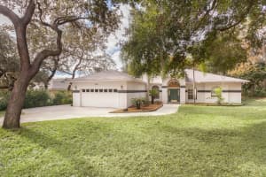 2581 Toups Trl, Titusville