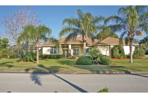 346 Carmel Drive, Melbourne