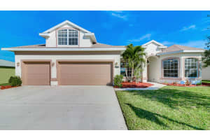 3394 Soft Breeze Circle, West Melbourne