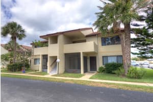 1145 N Shannon Avenue, 14, Indialantic