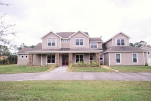 5443 The Willows Drive, Melbourne