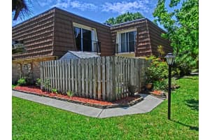 1913 Erin Court Ne, Palm Bay