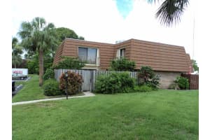 1517 Erin Court Ne, Palm Bay
