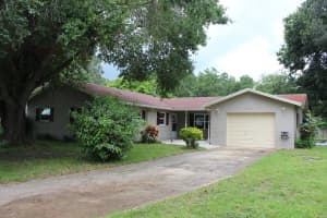 988 Carolina Circle, Titusville