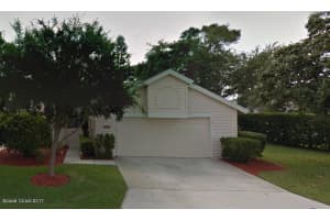 921 Ridge Lake Drive, Melbourne