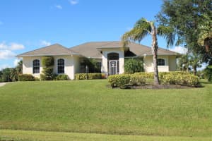 1572 Eagles Circle, Sebastian