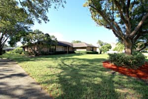 7935 Timberlake Drive, West Melbourne