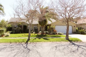 1008 Harbor Pines Drive, Merritt Island