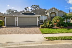 1253 Blazen Ridge Court, Melbourne