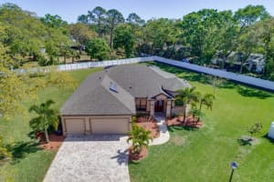 190 Via Catalano Court Ne, Palm Bay 190 Via Catalano Court Ne, Palm Bay