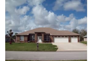 1352 Coventry Circle, Melbourne 1352 Coventry Circle, Melbourne