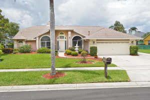 223 Lake Shore Drive, Merritt Island