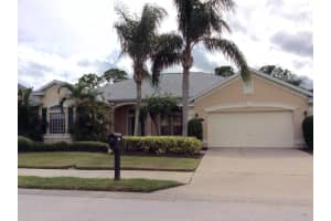 1019 Worthington Spring Drive, Melbourne