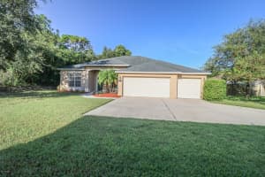3315 Soft Breeze Circle, West Melbourne