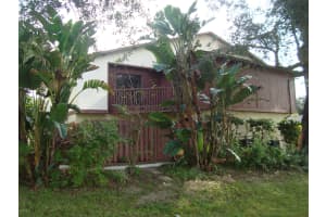 2591 S Park Avenue S, Titusville