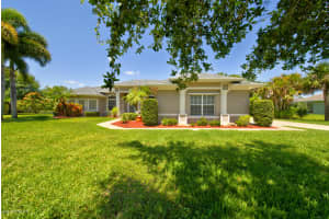 2032 Siroco Lane, Melbourne