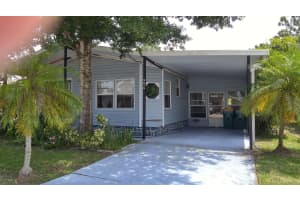 4410 Twin Lakes Drive, Melbourne