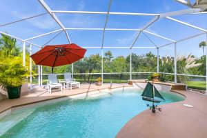 925 Palm Brook Drive, Melbourne