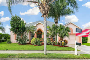 608 Carriage Hill Road, Melbourne