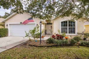 897 Tavernier Circle Ne, Palm Bay