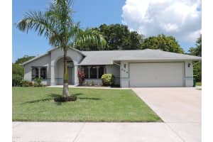 224 Lake Shore Drive, Merritt Island