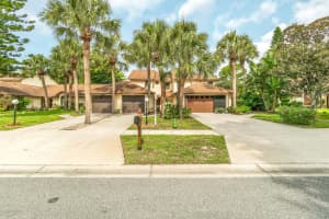 2730 Park Place Boulevard, 5, Melbourne