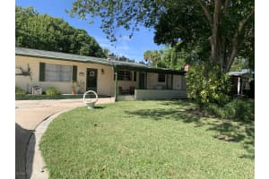 733 Espanola Way, Melbourne