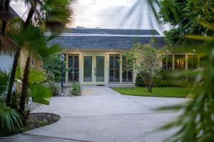 18 Fairglen Drive, Titusville