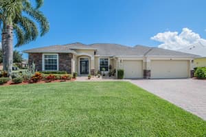 151 Grouper Circle Se, Palm Bay