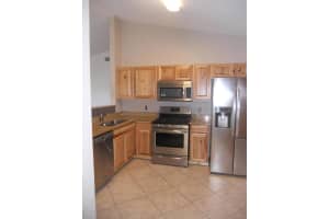 136 Palm Circle, Melbourne