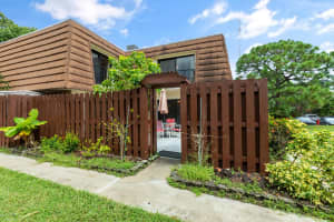 1818 Erin Court, Palm Bay