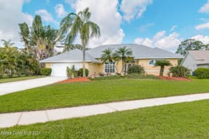1050 Harbor Pines Drive, Merritt Island