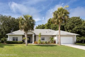 2209 Royal Oaks Drive, Rockledge