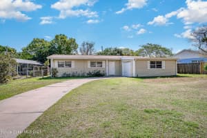 725 Lund Circle, Melbourne