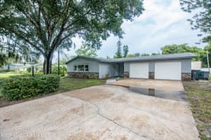 45 Fairglen Drive, Titusville