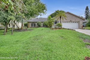 3240 Treetop Drive, Titusville