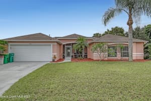 590 Wild Flower Street, Merritt Island