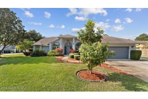 223 Lake Shore Drive, Merritt Island