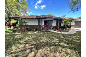 2280 Hamlet Drive, Melbourne