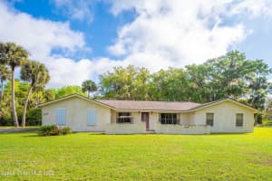 2635 Tammy Drive, Mims