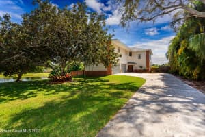 1641 Country Cove Circle, Malabar