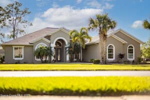 1745 Winding Ridge Circle, Palm Bay