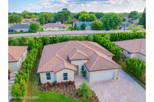 3022 Edington Drive, Titusville