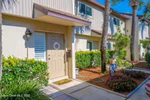 203 6th Avenue, 8, Melbourne Beach