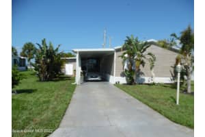 7495 Agawam Road, Micco