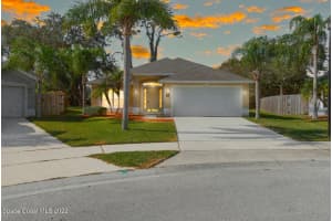 1301 Morgan Court, Melbourne