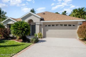 690 Ashbury Avenue, Melbourne