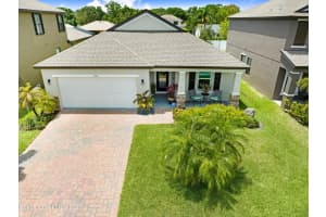 1345 Fuji Drive, Melbourne