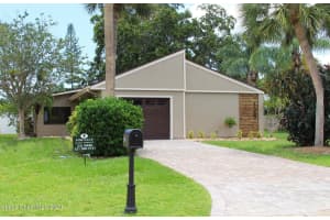 125 Woodside Drive, Melbourne